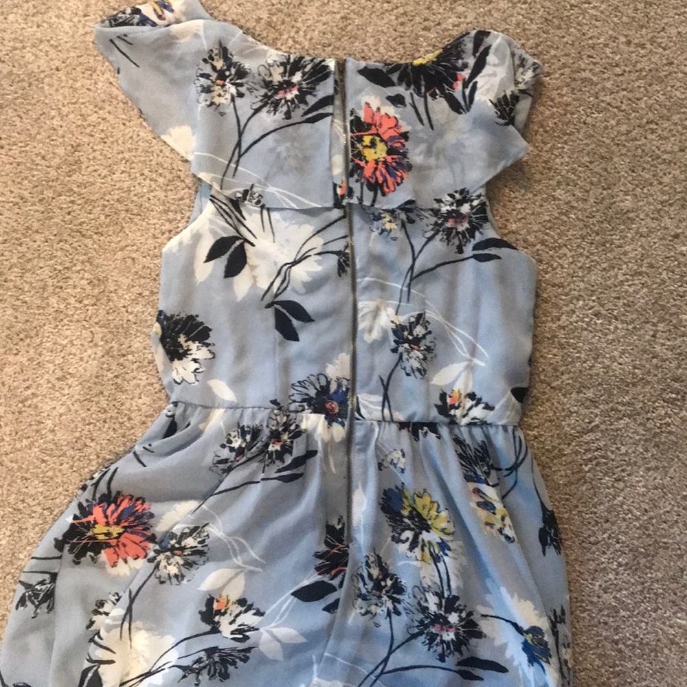 Baby Blue Floral Dress - Picture 5 of 5